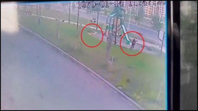 Kız çocuğunu köpeğin saldırısından özel güvenlik görevlisi kurtardı