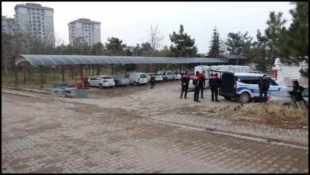 Şantiye savaş alanına döndü! İşçilerle, özel güvenlik görevlileri birbirine girdi