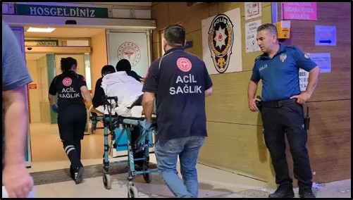 Kartının ATM'de kalmasına kızıp güvenlik görevlisini bıçakladı